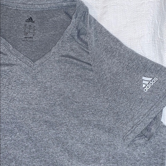 Adidas workout top - Picture 2 of 3